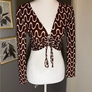 Meraki Brown and Cream Wave Pattern Crop Top